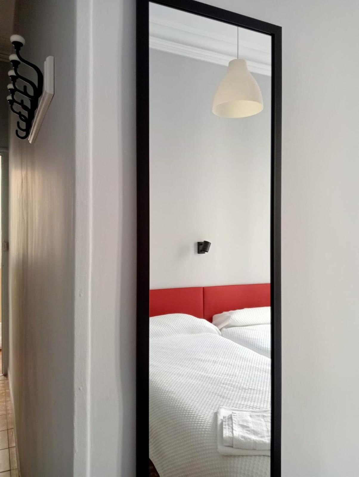 Hostal Yolanda Madrid Eksteriør bilde