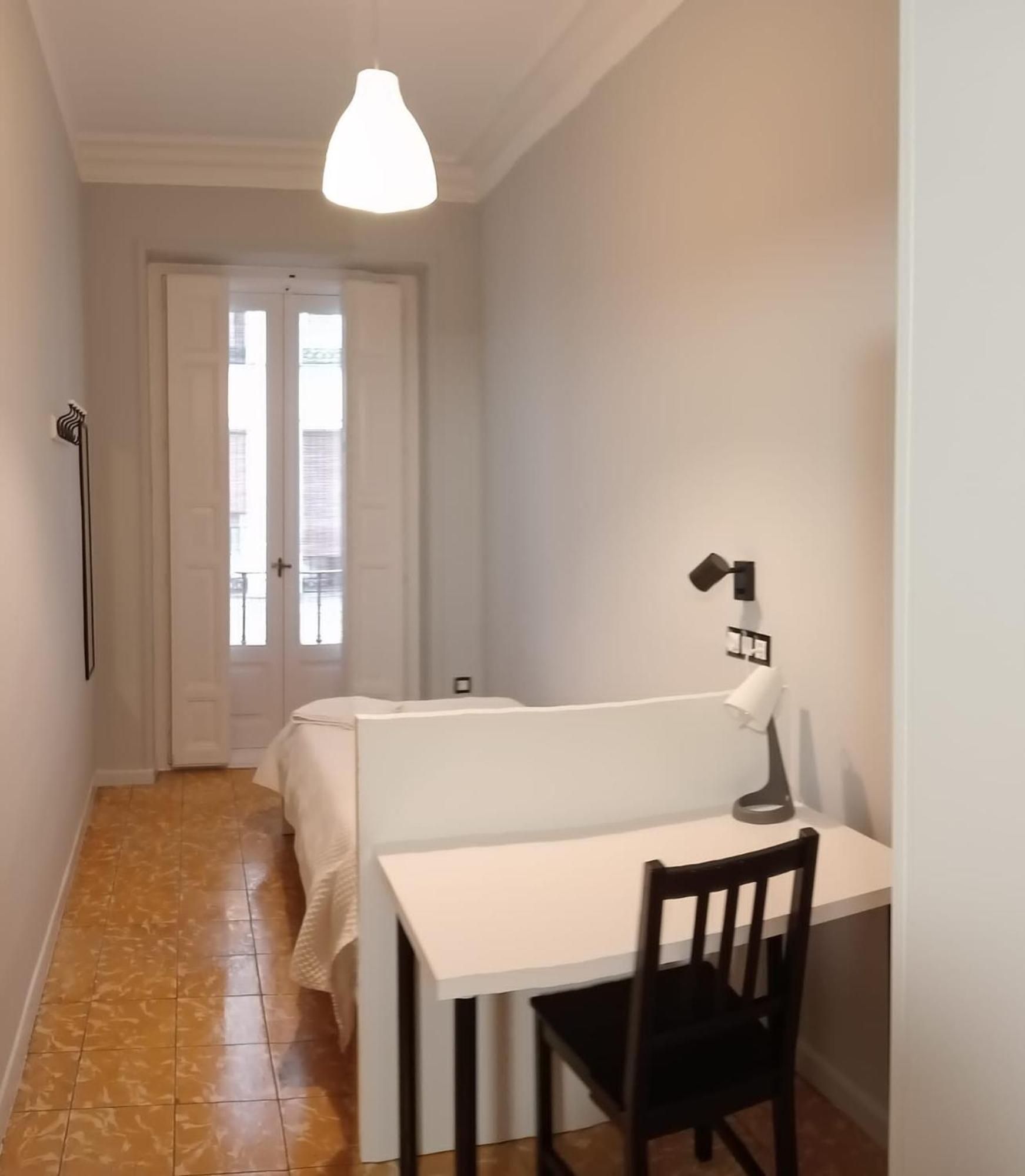 Hostal Yolanda Madrid Eksteriør bilde