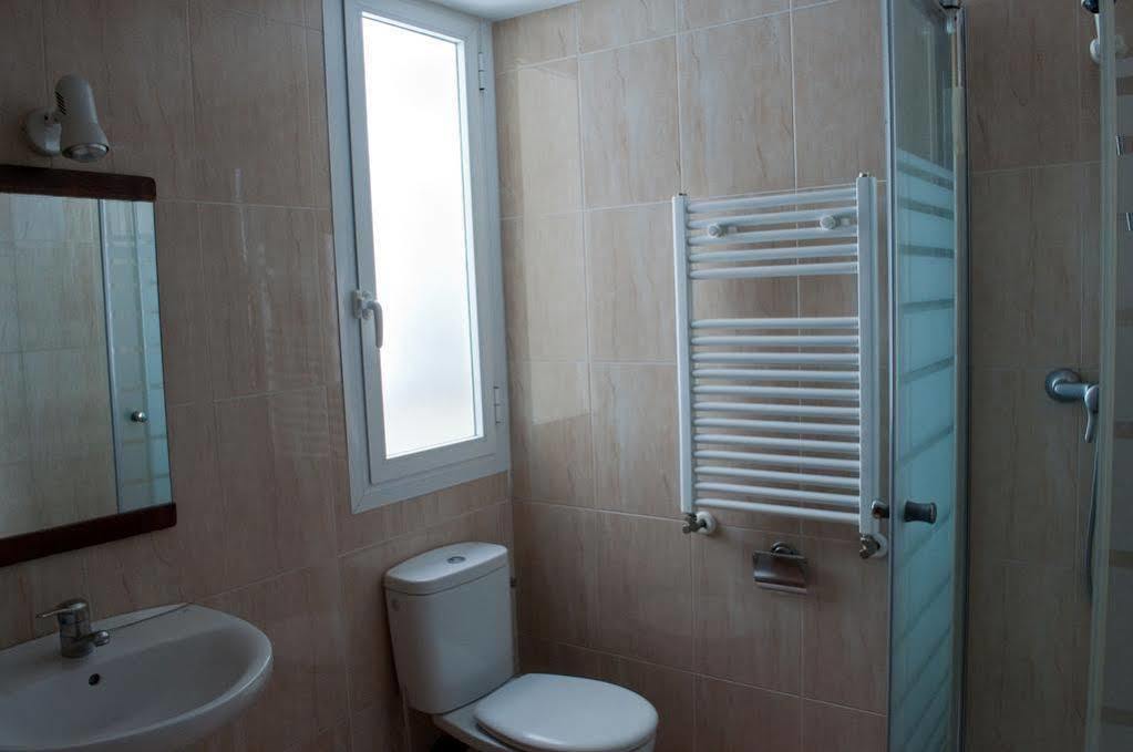 Hostal Yolanda Madrid Eksteriør bilde